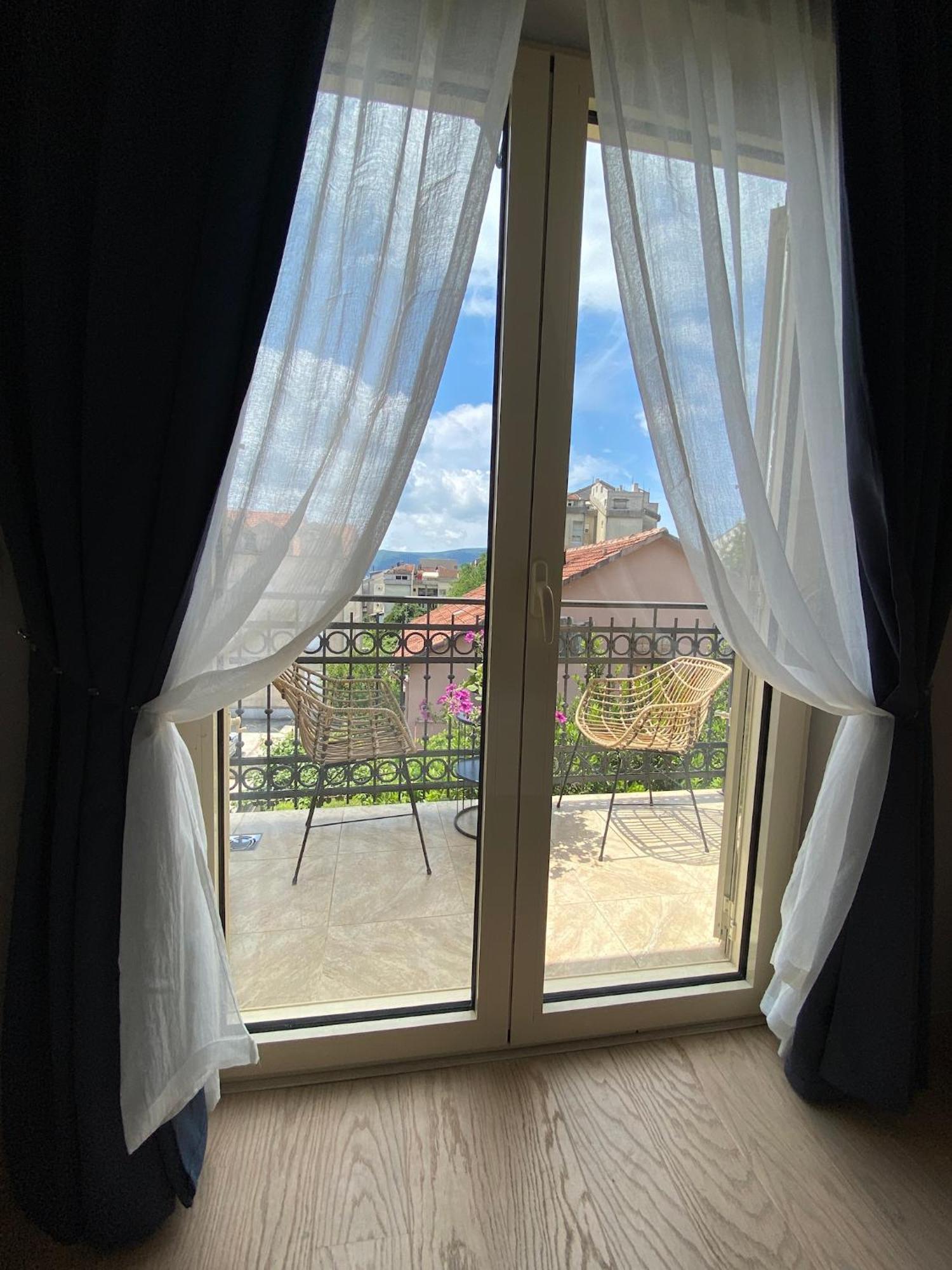 Apartman Tara Tivat Ngoại thất bức ảnh