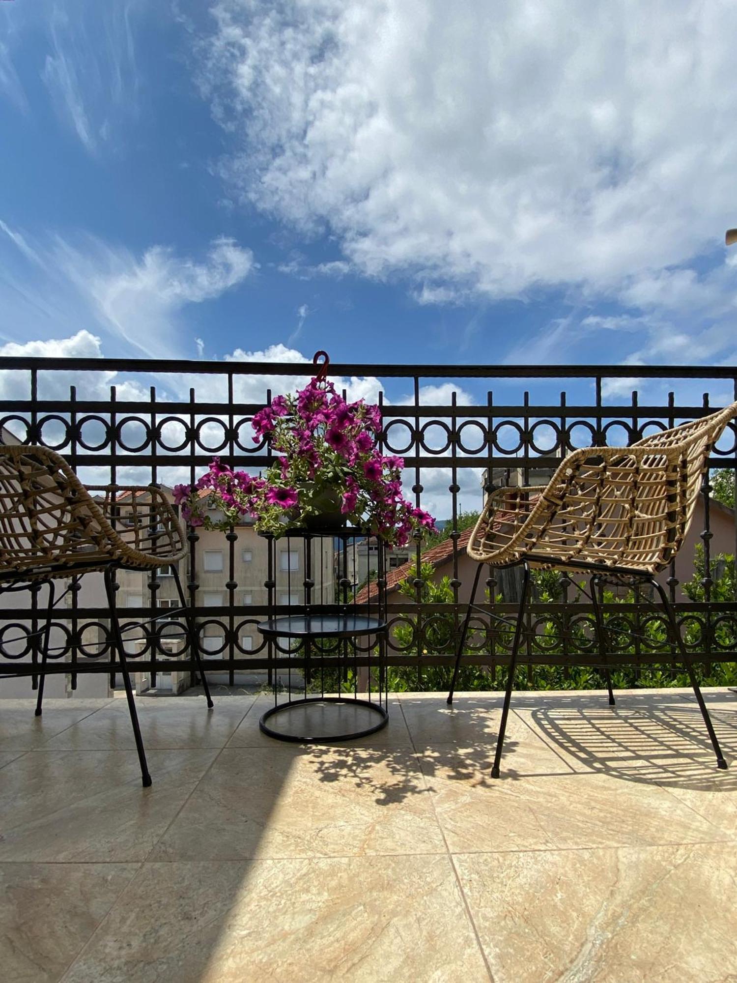 Apartman Tara Tivat Ngoại thất bức ảnh